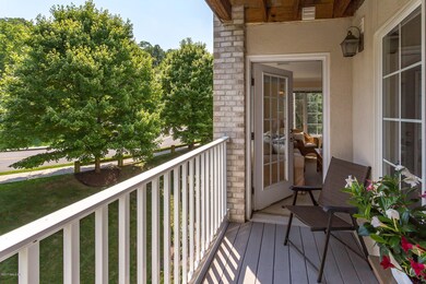 2 Homestead Ln unit 306, Greenwich, CT 06831 - photo 5