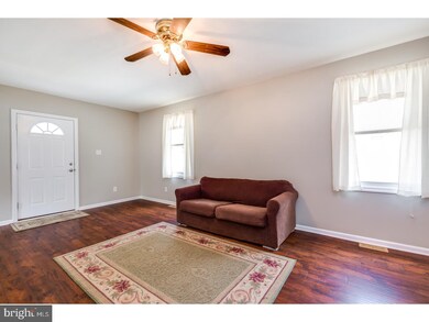 45 Lincoln Ave, Clementon, NJ 08021 - photo 5