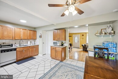 8225 Durness Ct, Severn, MD 21144 - photo 7