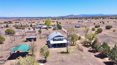 22510 N Post Rd, Paulden, AZ 86334 - photo 7