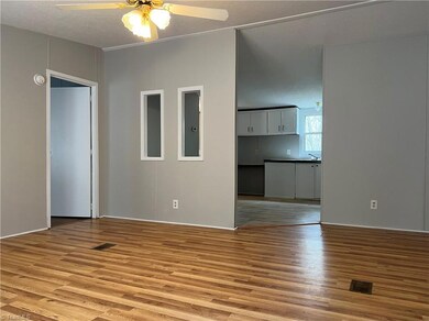 2209 Staleys Farm Rd, Asheboro, NC 27205 - photo 6