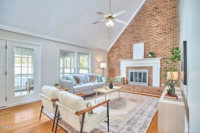 1918 Peppertree St, Durham, NC 27705 - photo 7