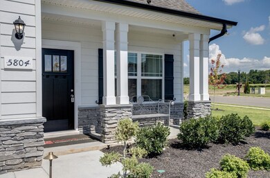 214 Republic St, Shelbyville, TN 37160 - photo 3