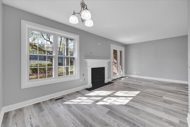 23 Foxcroft Rd unit 135, Naperville, IL 60565 - photo 4