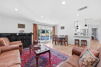 952 Carefree Dr, Simi Valley, CA 93065 - photo 6