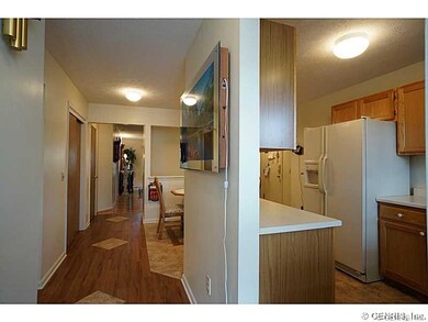 Foyer. FOYER HAS LAMINATE HARDWOOD LOOKING FLOOR