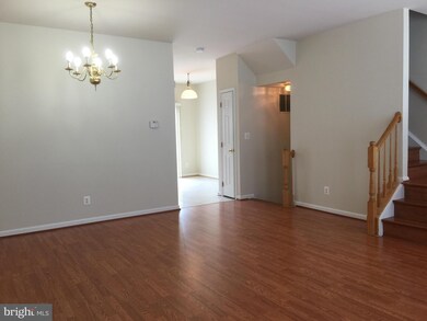 2581 James Madison Cir, Herndon, VA 20171 - photo 7