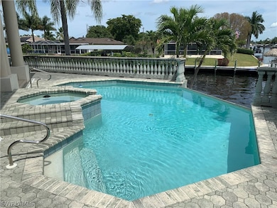 2039 SE 15th St, Cape Coral, FL 33990 - photo 3