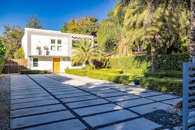 275 NE 89th St, El Portal, FL 33138 - photo 3