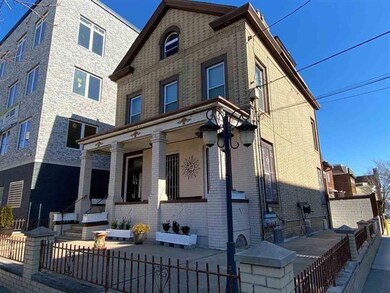 300 New York Ave unit 2, Union City, NJ 07087 - photo 4