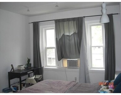 75 Park St unit 4, Brookline, MA 02446 - photo 3