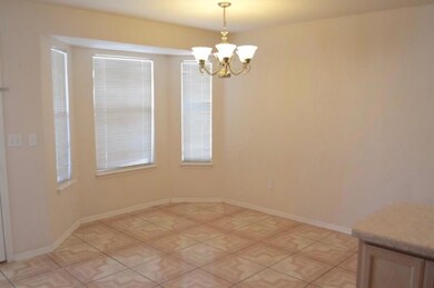 570 River Valley St, El Paso, TX 79915 - photo 5