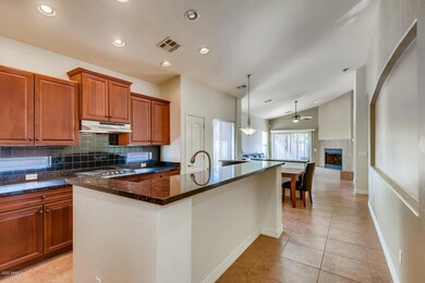 7720 Kitchen 3