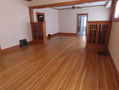 1148 N 4th St, David City, NE 68632 - photo 3