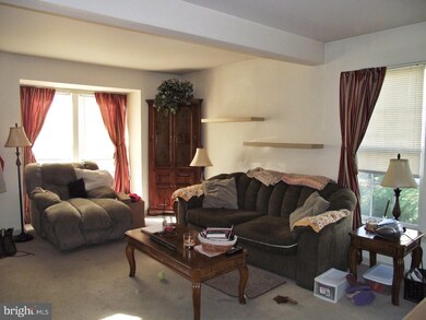 3431 Westview Dr, Perkiomenville, PA 18074 - photo 4