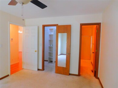 1851 Peppertree Ln, Columbus, IN 47203 - photo 5