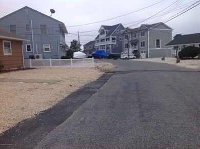 305 Venice Dr, Lavallette, NJ 08735 - photo 2