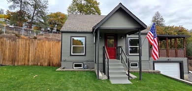 860 N Elm St, Colville, WA 99114 - photo 4