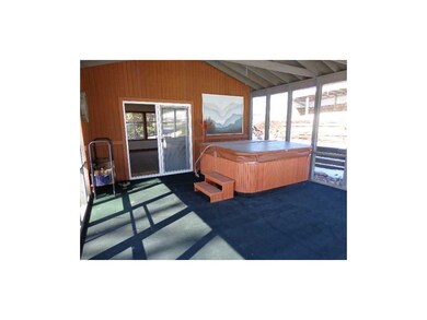 Screen Porch.