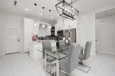 3501 Dunes Dr, Edinburg, TX 78541 - photo 4