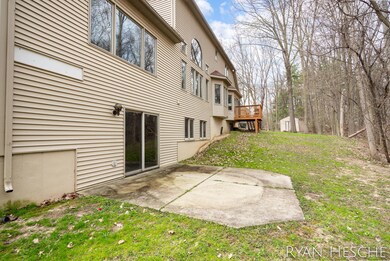 6-web-or-mls-4979 Paw Trail --6