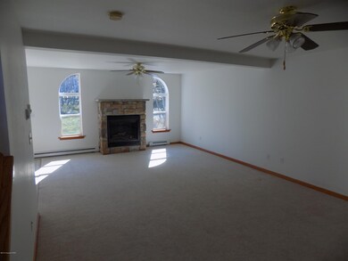 174 Crescent Way, Albrightsville, PA 18210 - photo 3