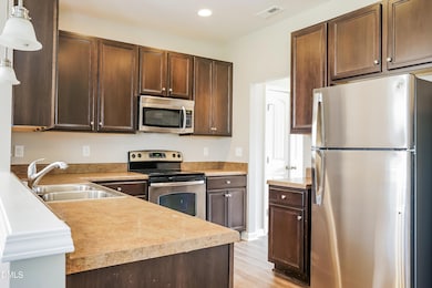 273 Florence Dr, Clayton, NC 27527 - photo 7