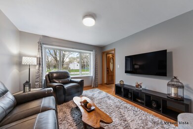 133 Cedarbrook Rd, Naperville, IL 60565 - photo 7