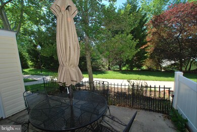 15012 Haslemere Ct, Silver Spring, MD 20906 - photo 2