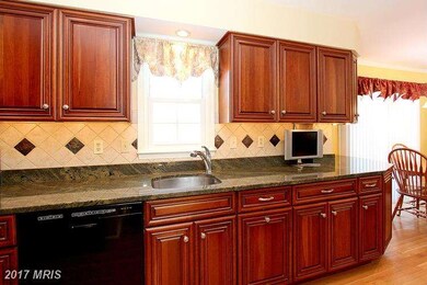 600 Roundtree Ct, Sykesville, MD 21784 - photo 5