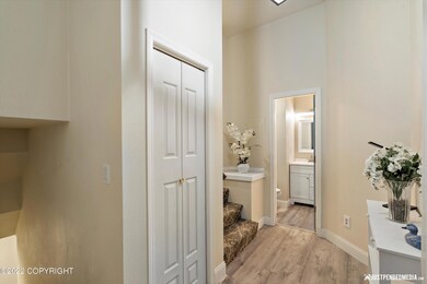 1072 E Westpoint Dr unit 5, Wasilla, AK 99654 - photo 4