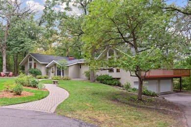 3828 Tonkawood Rd, Minnetonka, MN 55345 - photo 4