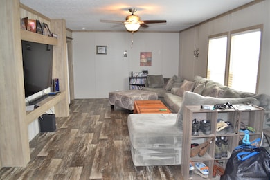 310 Conroy Ct, Carpenter, WY 82054 - photo 4