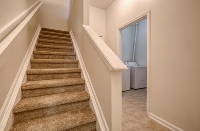 Foyer landing