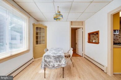 434 Bridge St, Spring City, PA 19475 - photo 2