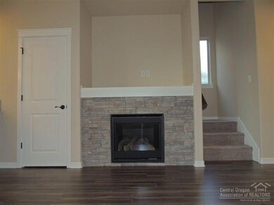 20254 SE Narnia Place unit 10, Bend, OR 97702 - photo 7