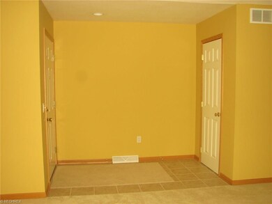 Front Entrance to Great Room _ Closet