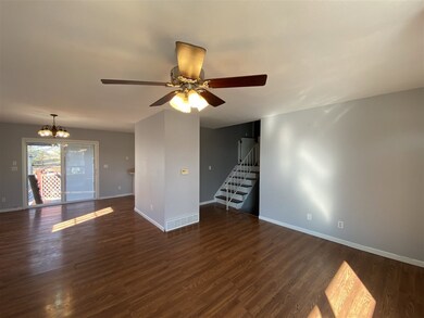 3959 Valdez Dr, Waterloo, IA 50701 - photo 3