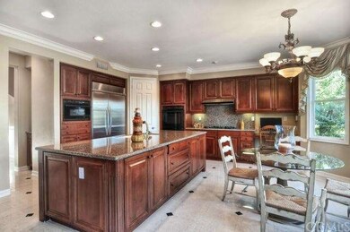 Chef kitchen with stainless steal subzero refriger