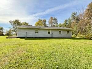 2537 S Niskanen Ln, Sault Sainte Marie, MI 49783 - photo 7