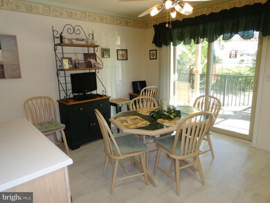 3901 Hannon Ct unit 1E, Nottingham, MD 21236 - photo 4