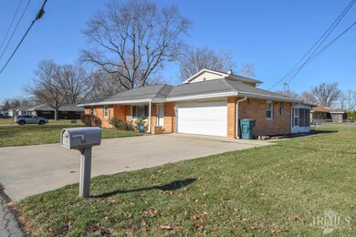 1120 W Yale Ave, Muncie, IN 47304 - photo 4