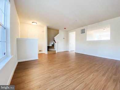 3502 Derby Shire Cir, Windsor Mill, MD 21244 - photo 3