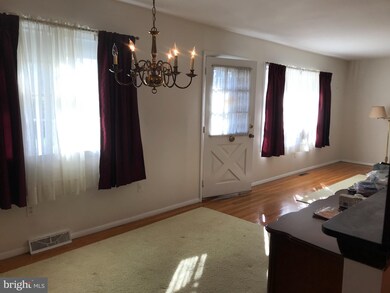 1426 Fitzwatertown Rd, Willow Grove, PA 19090 - photo 7