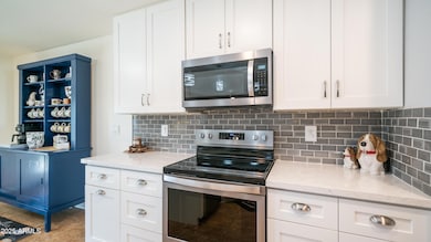 1077 E Loma Vista St, Gilbert, AZ 85295 - photo 4