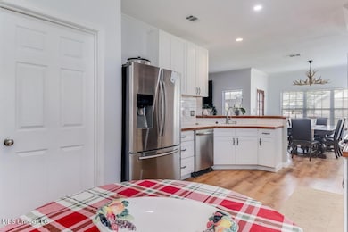 10124 Skyhawk Ct, Biloxi, MS 39532 - photo 6