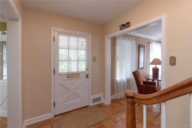 220 N Broad St, Allentown, PA 18104 - photo 6