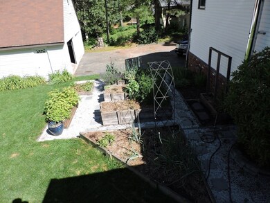 92 Lower Gore Rd, Webster, MA 01570 - photo 7