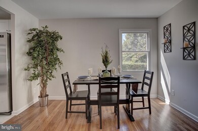 711 Raynor Ave, Catonsville, MD 21228 - photo 4