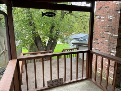 Multi level deck for parties